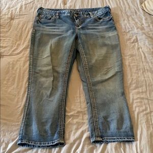Maurices Jean Capris